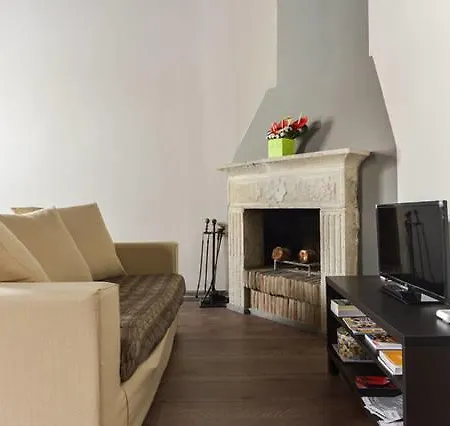 Apartament Navona Rubens *